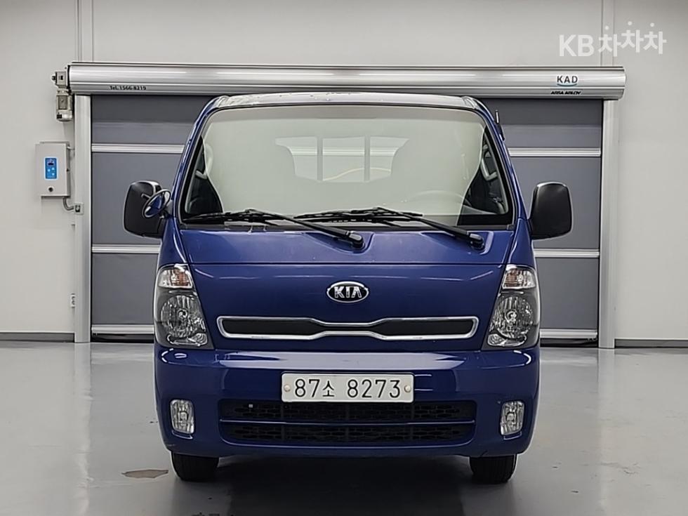 2013 - kia bongo iii