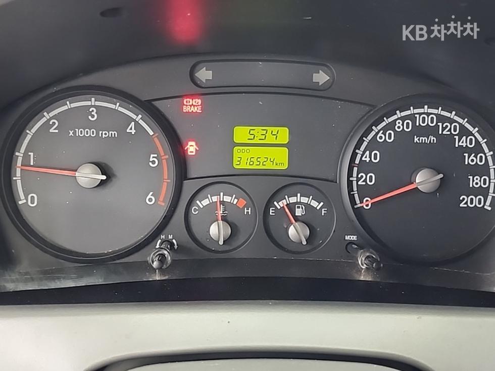 2013 - kia bongo iii