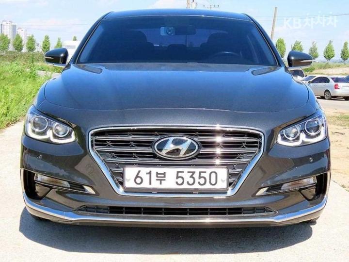 Hyundai Grandeur 3.0 LPi 모던 — foto 1