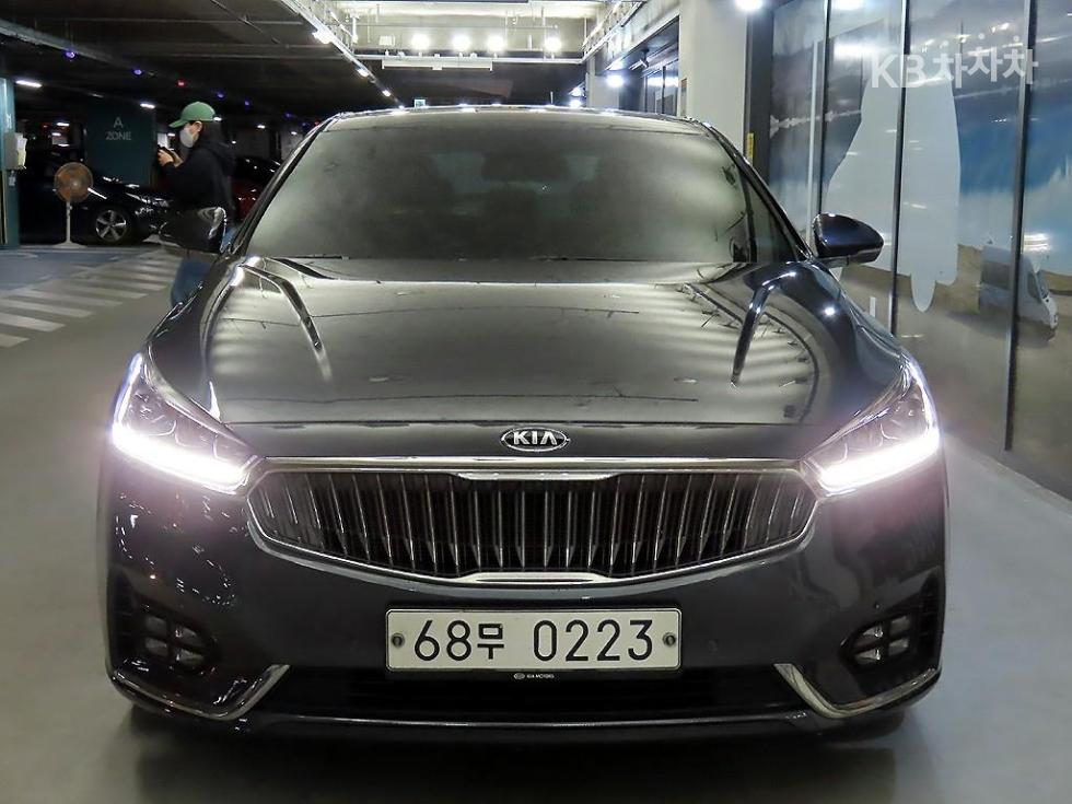 2017 - kia k7
