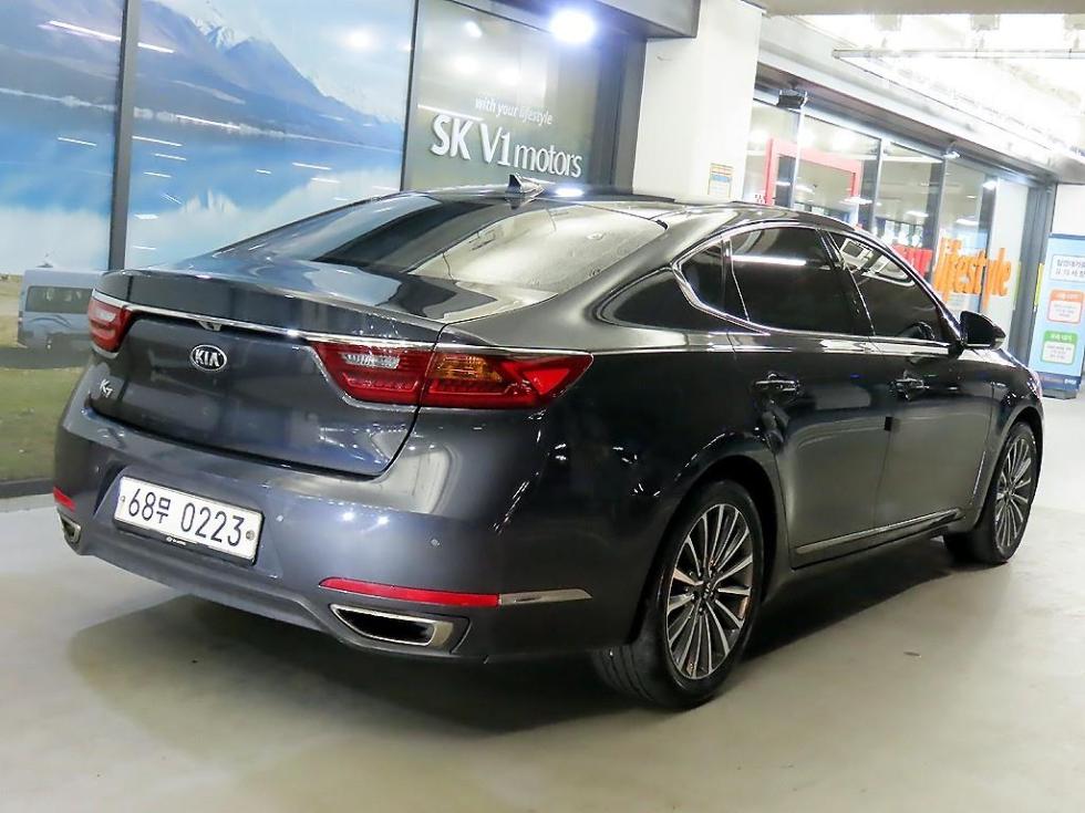 2017 - kia k7