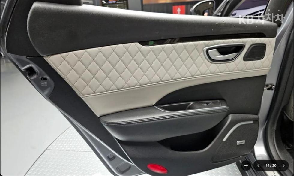 Renault Samsung SM6 — miniaturë 11