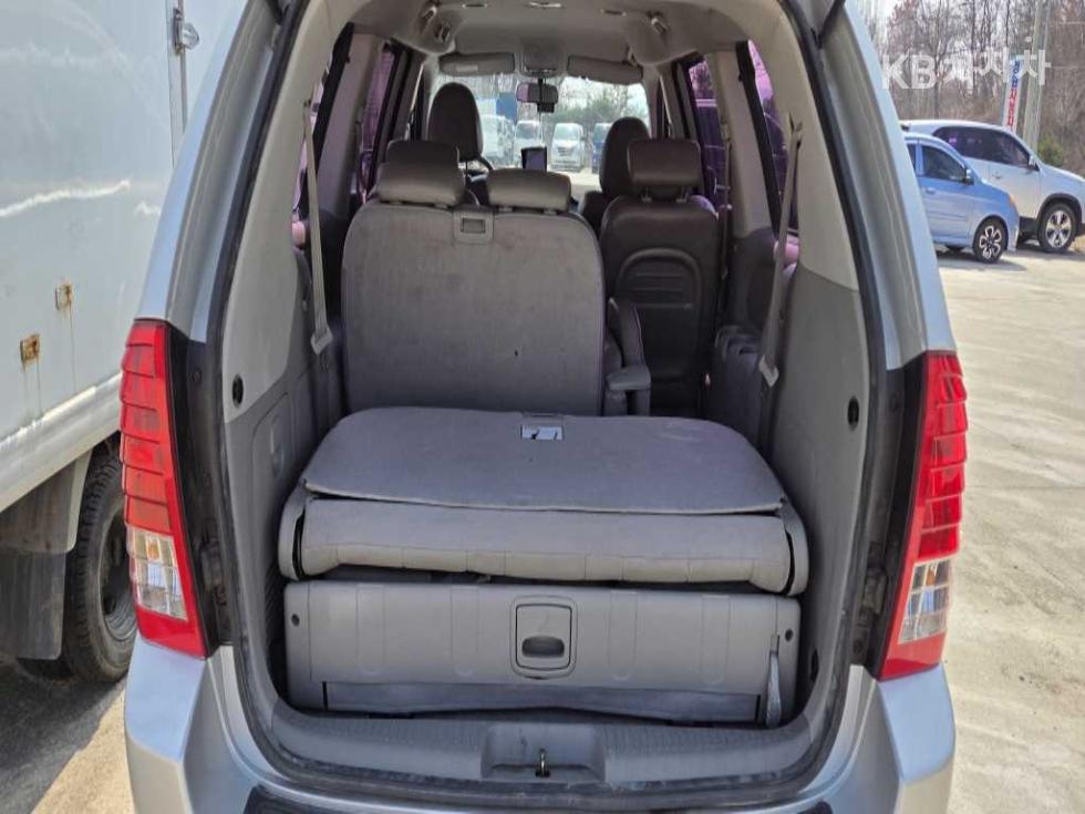 2012 - kia carnival