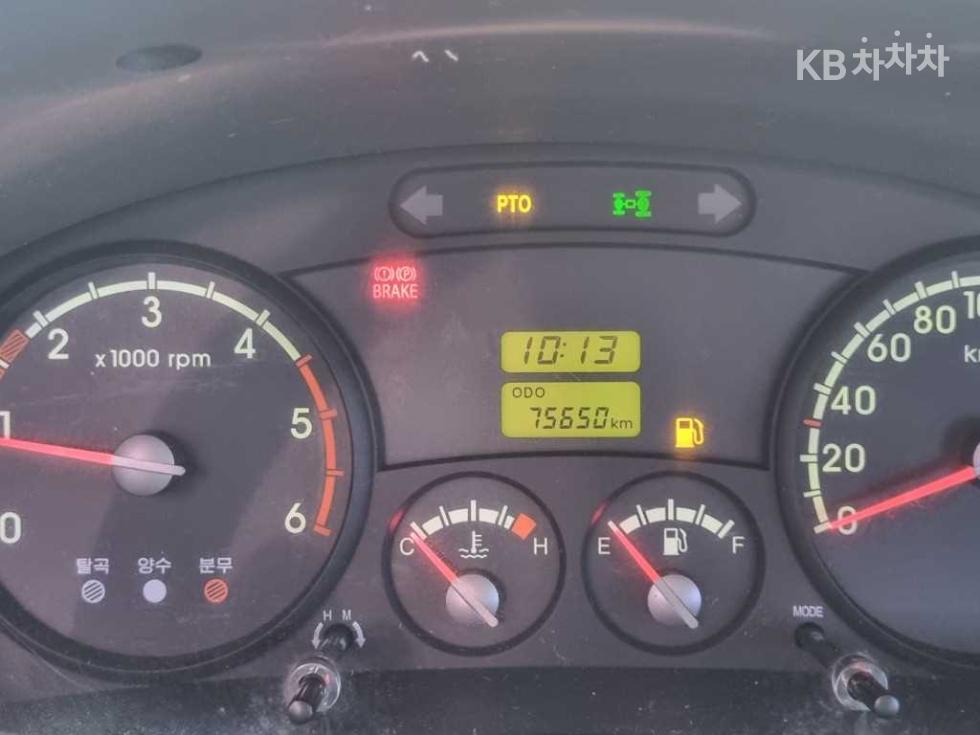 2014 - kia bongo iii