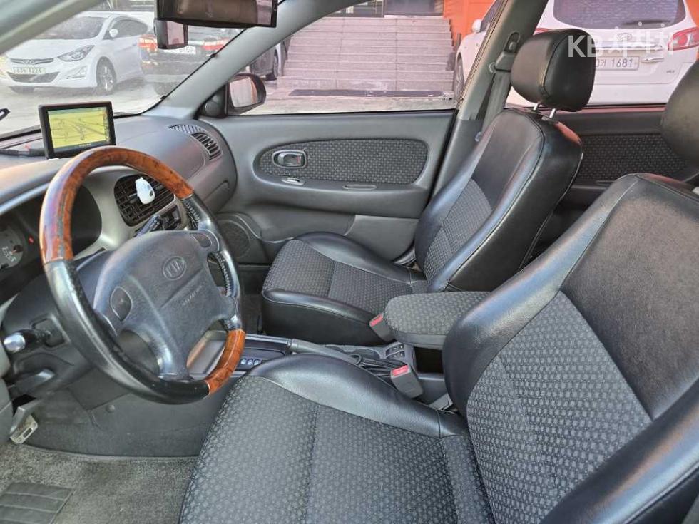 2002 - kia 스펙트라윙
