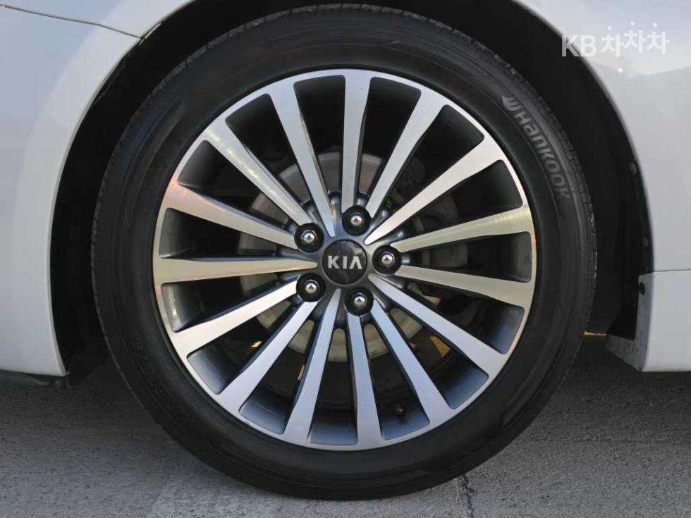 2013 - kia k7
