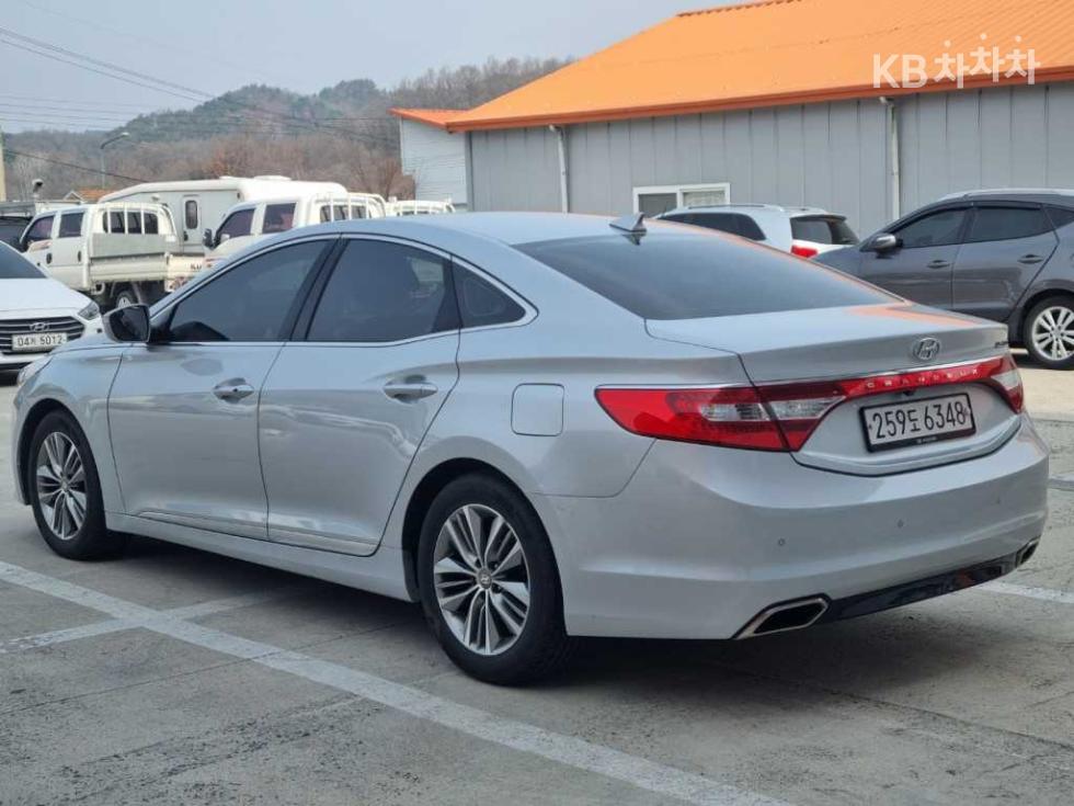 Hyundai Grandeur — miniaturë 4