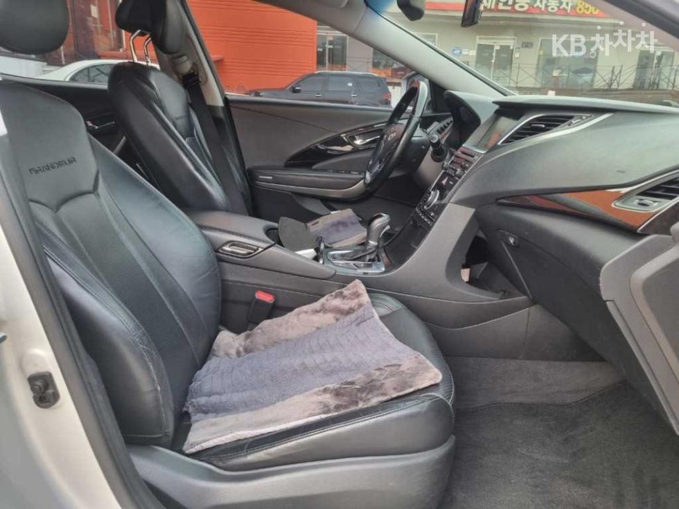 Hyundai Grandeur — miniaturë 12