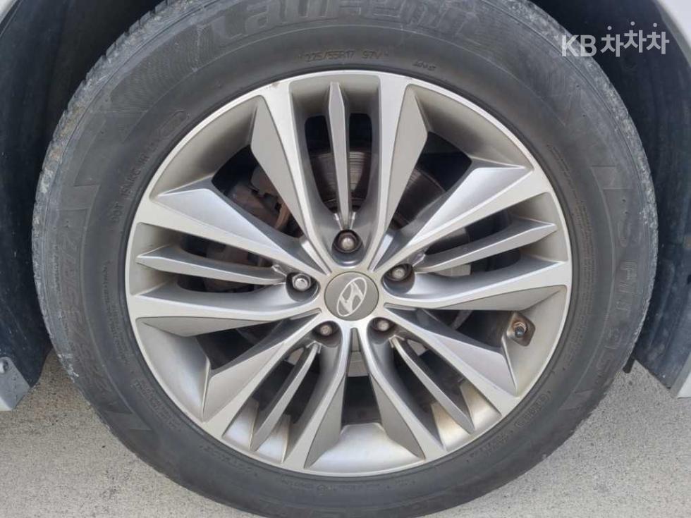 Hyundai Grandeur — miniaturë 17