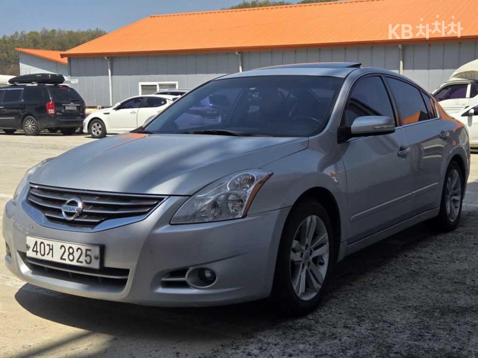 Nissan Altima