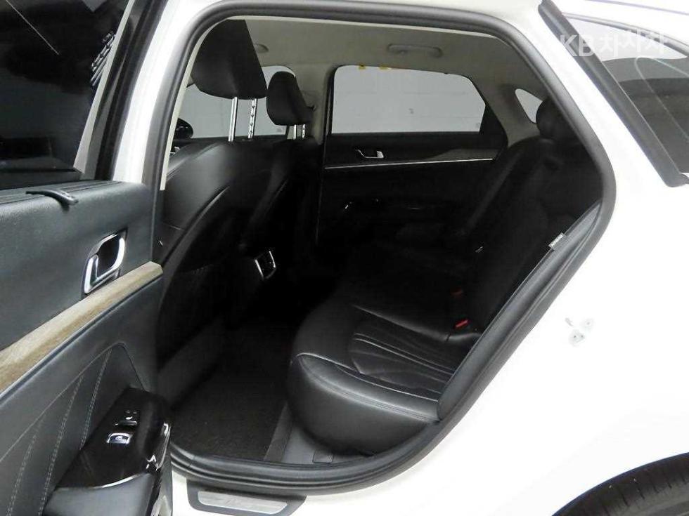 2021 - kia k5