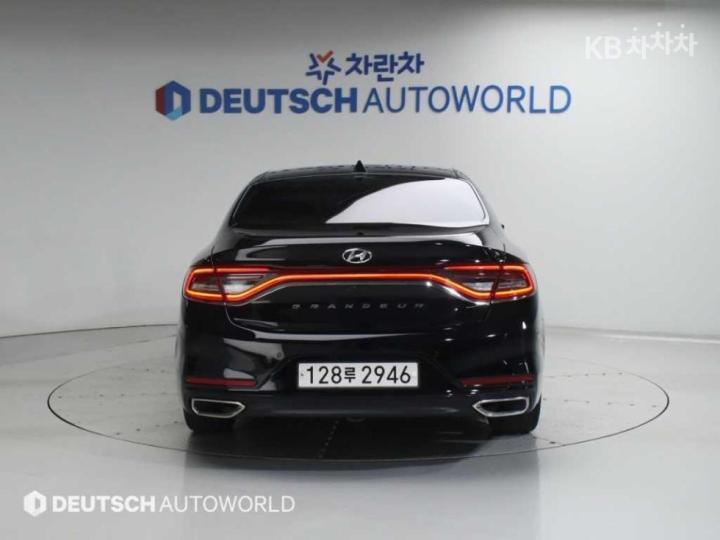Hyundai Grandeur IG 3.0 LPi Modern Base Type 5