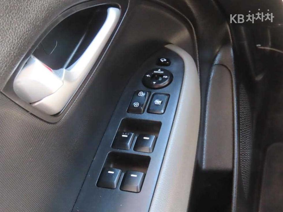 2018 - kia ray
