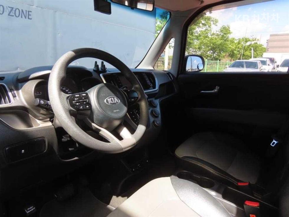 2018 - kia ray