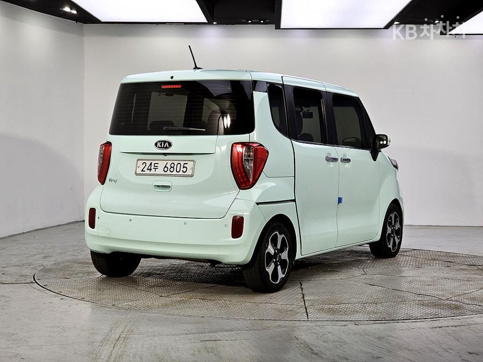 2013 - kia ray