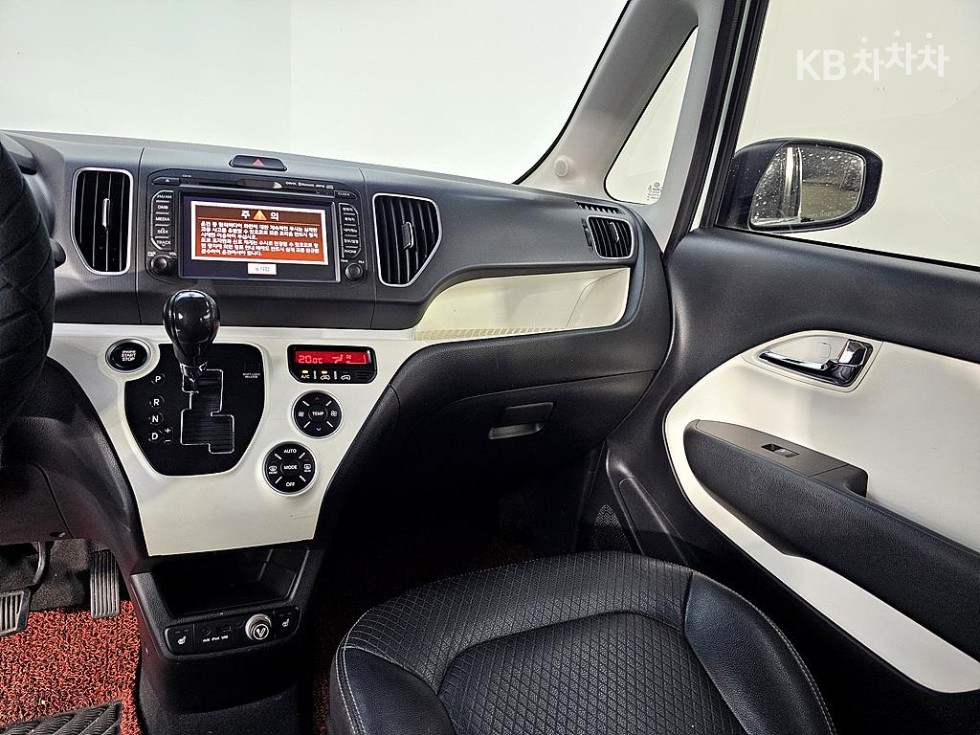 2013 - kia ray