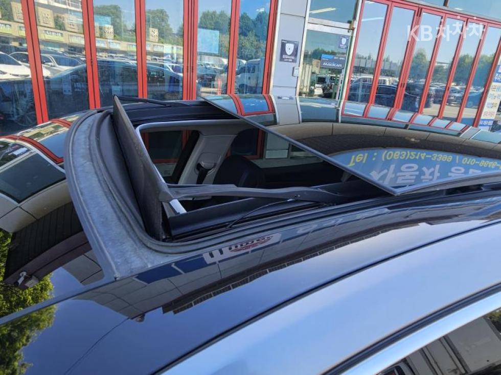 Renault Samsung SM6 — miniaturë 13