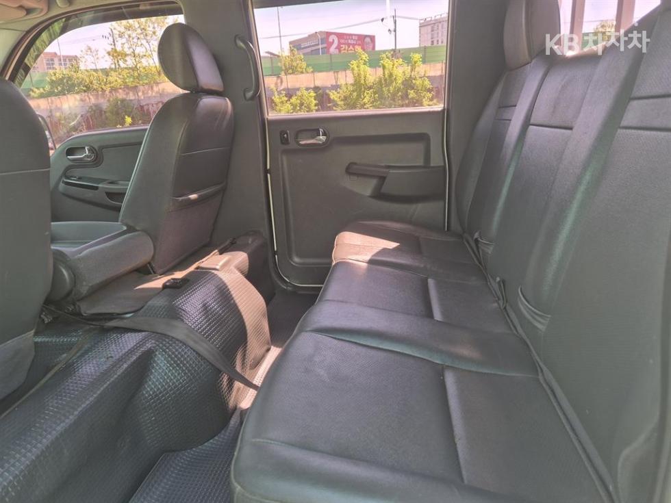 2014 - kia bongo iii