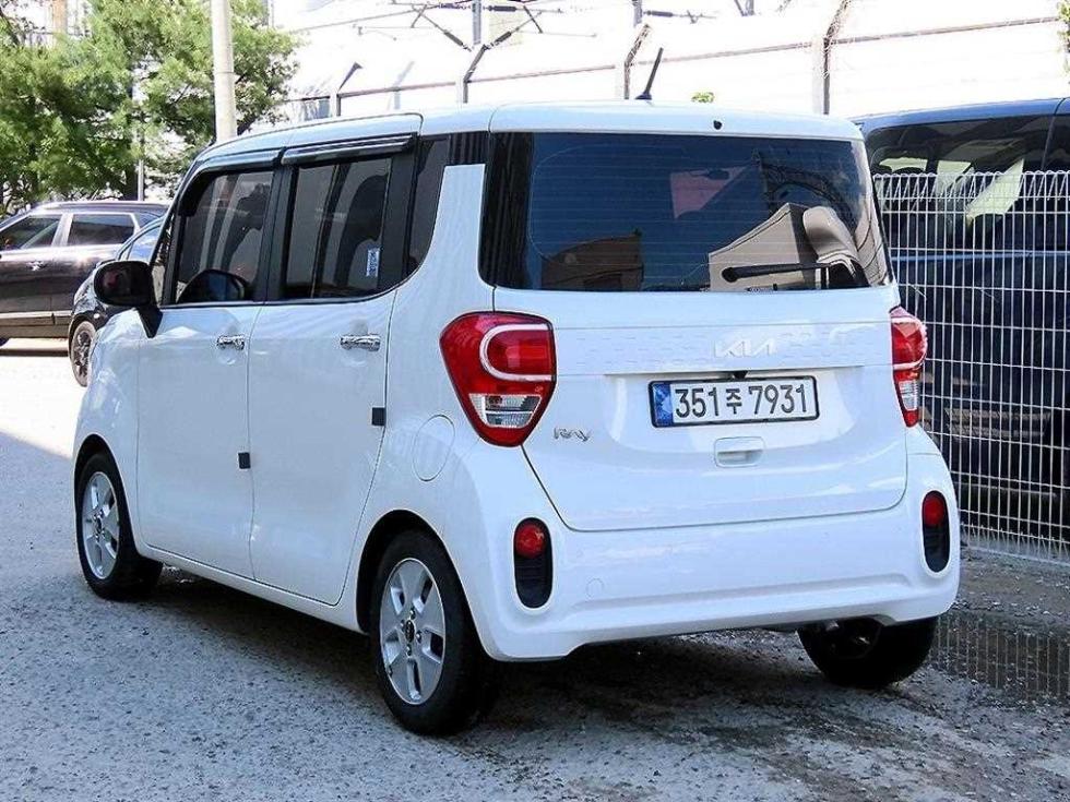 2022 - kia ray