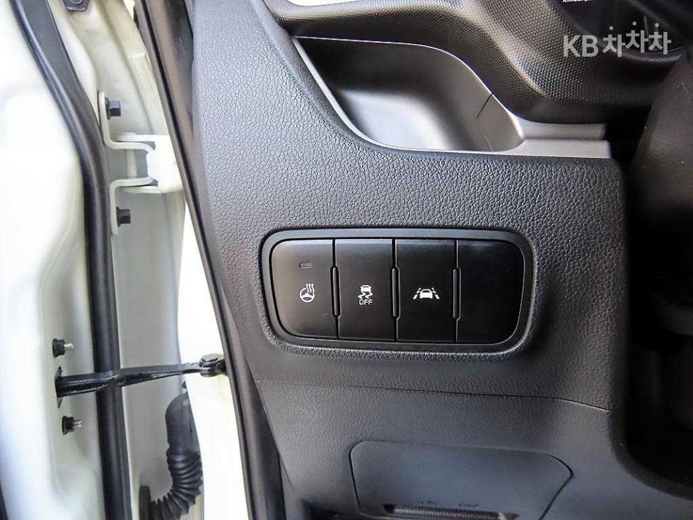 2022 - kia ray