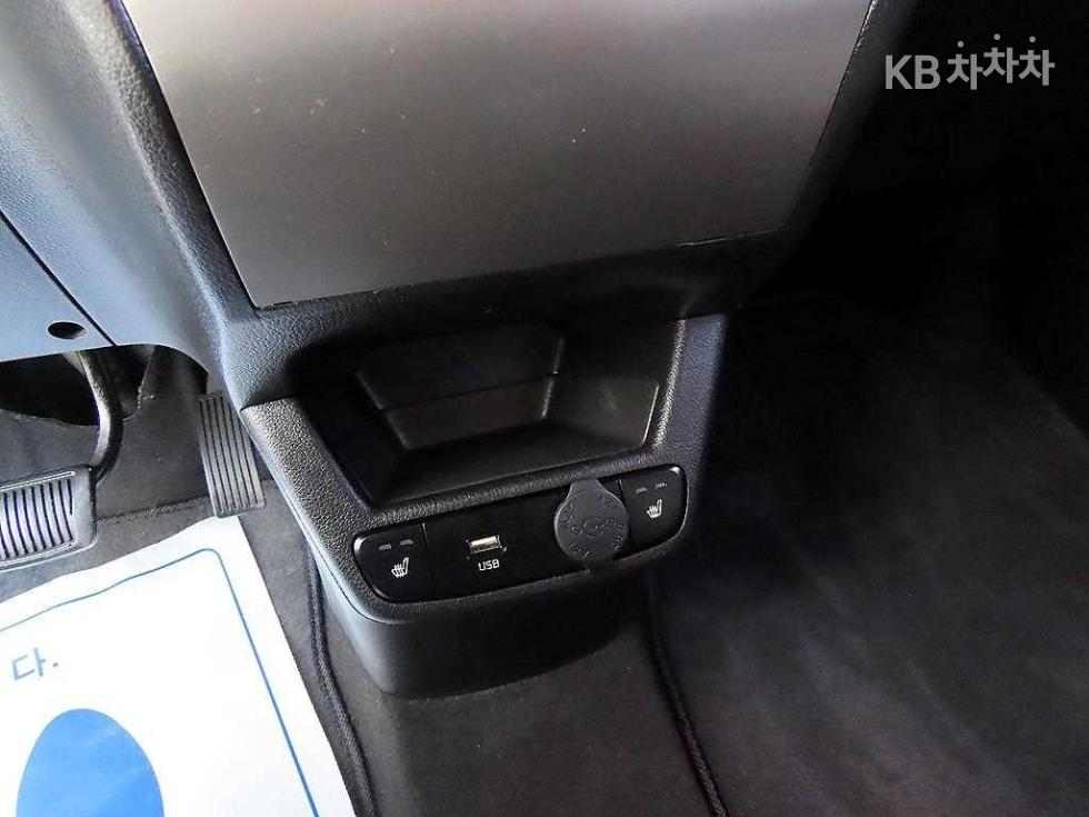 2022 - kia ray