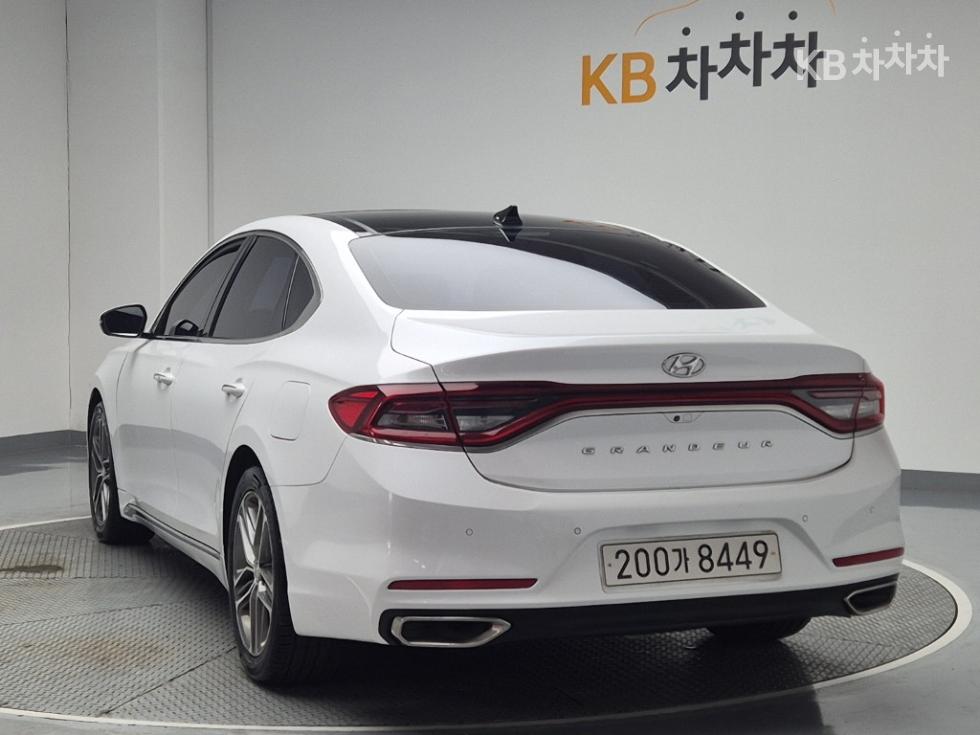 Hyundai Grandeur — miniaturë 2