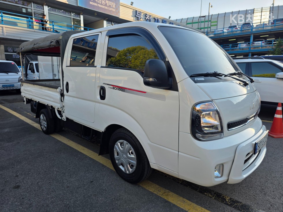 2023 - kia bongo iii