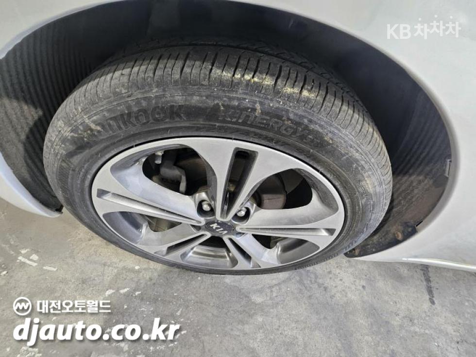 2013 - kia k3