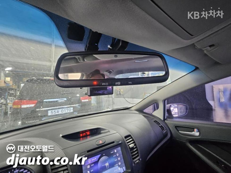 2013 - kia k3