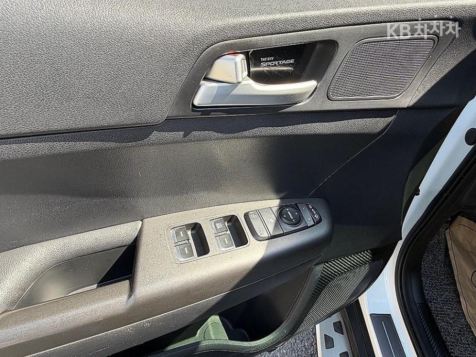 2018 - kia sportage