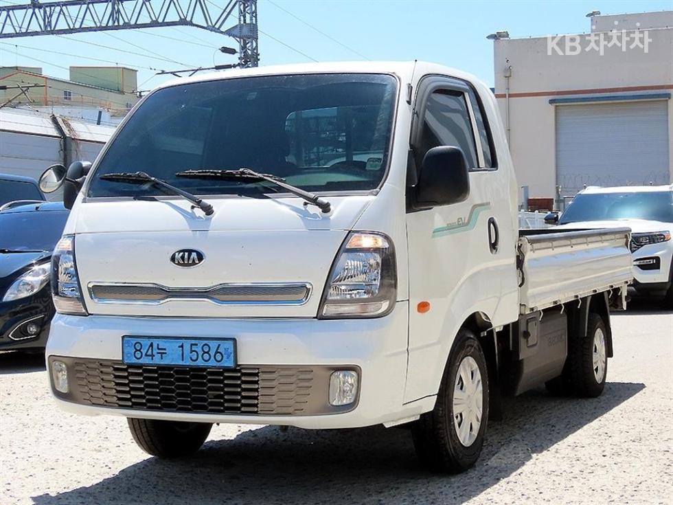 2021 - kia bongo iii