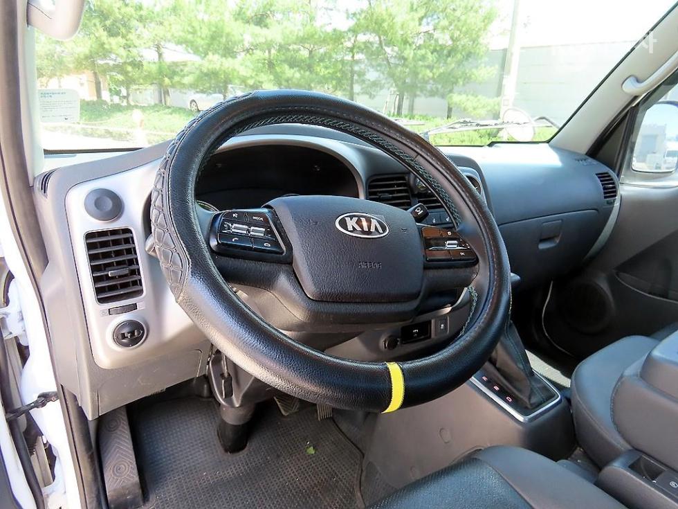 2021 - kia bongo iii