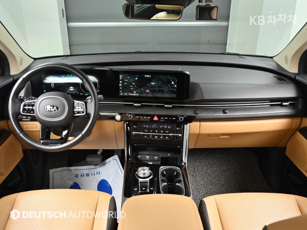 2021 - kia carnival
