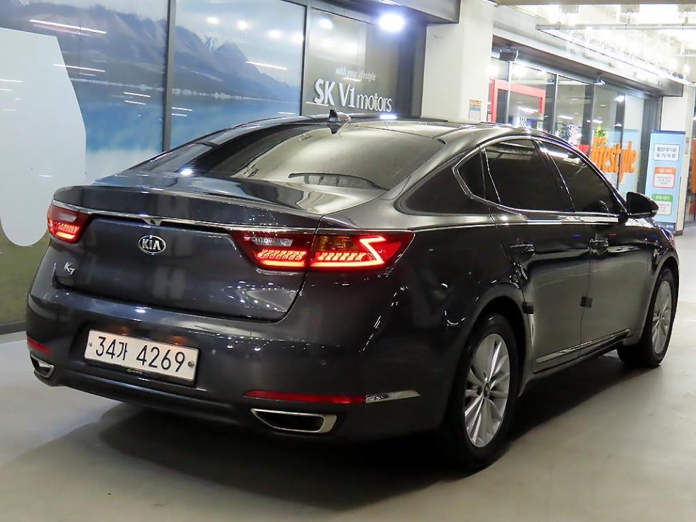 2017 - kia k7