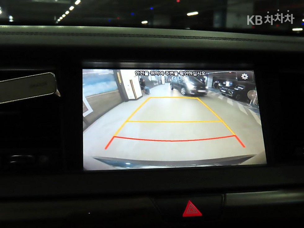 2017 - kia k7