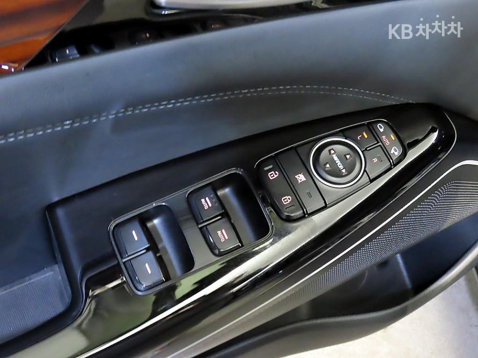 2017 - kia k7