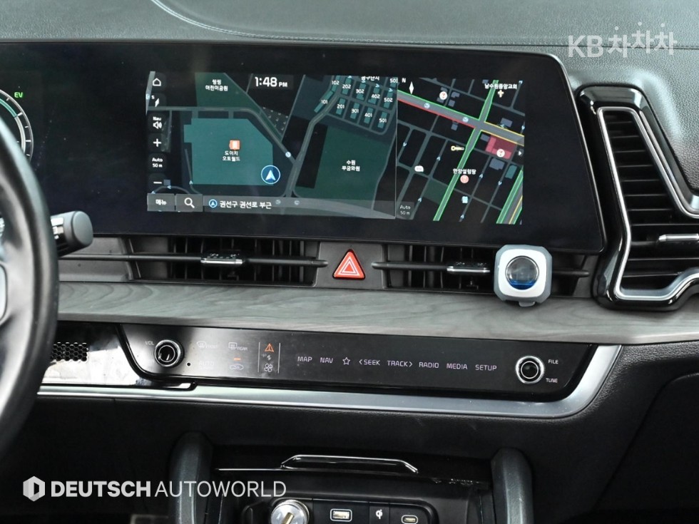 2022 - kia sportage
