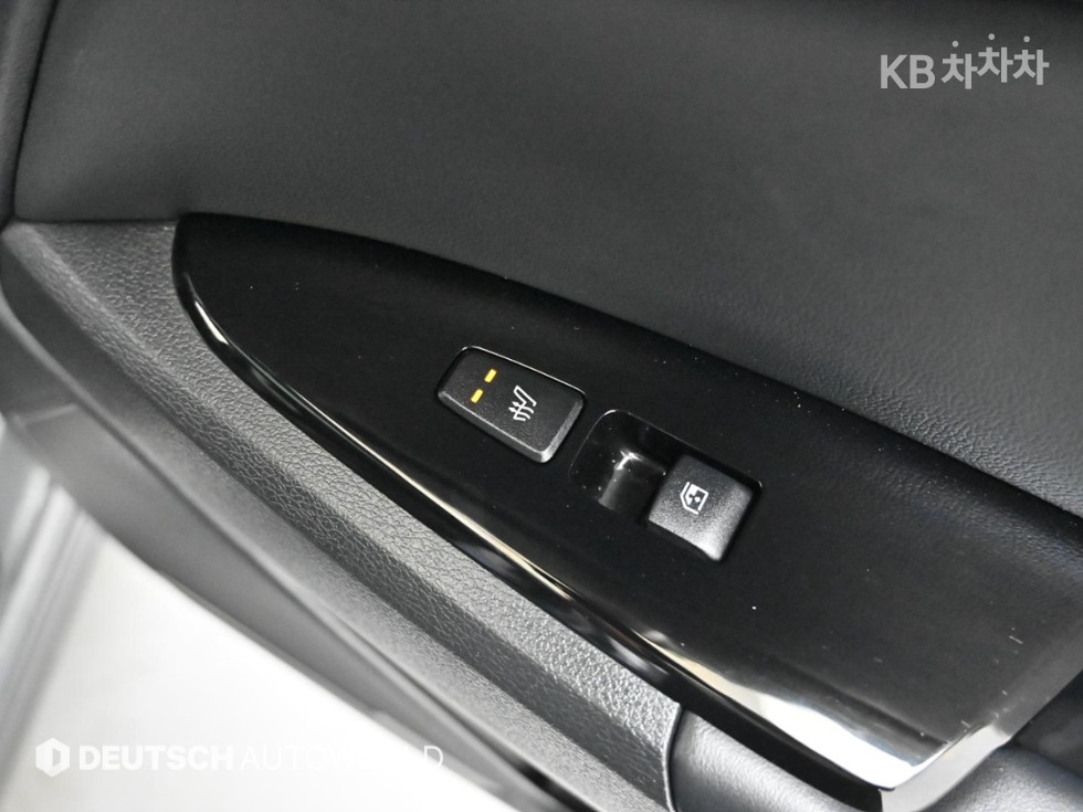 2022 - kia sportage