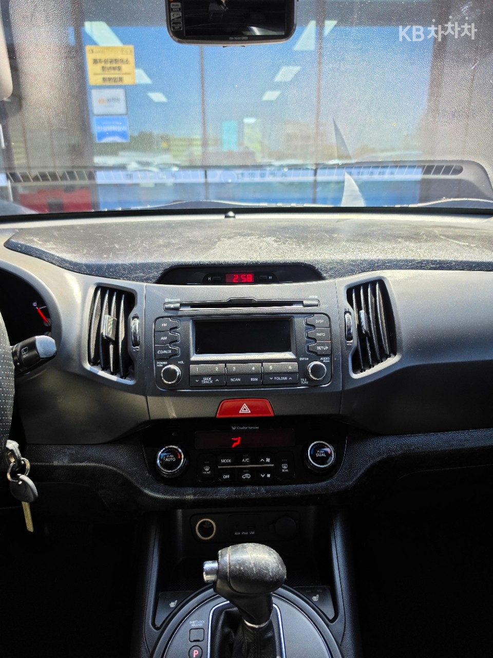 2011 - kia sportage