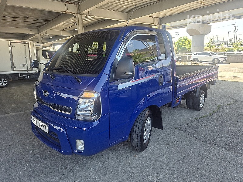 2022 - kia bongo iii