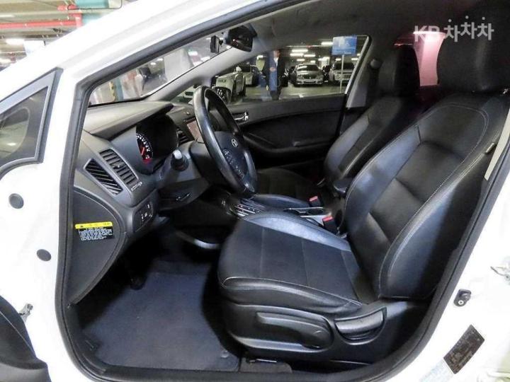 Kia K3 Prestige 7