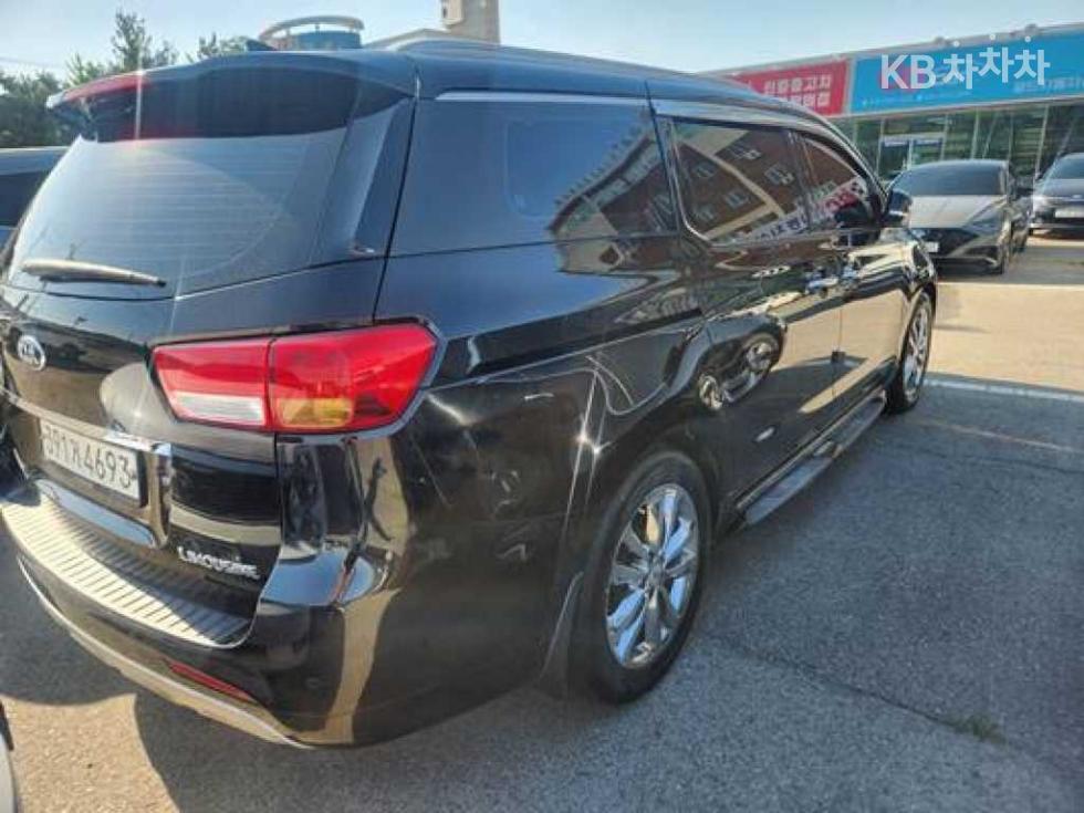 2016 - kia carnival