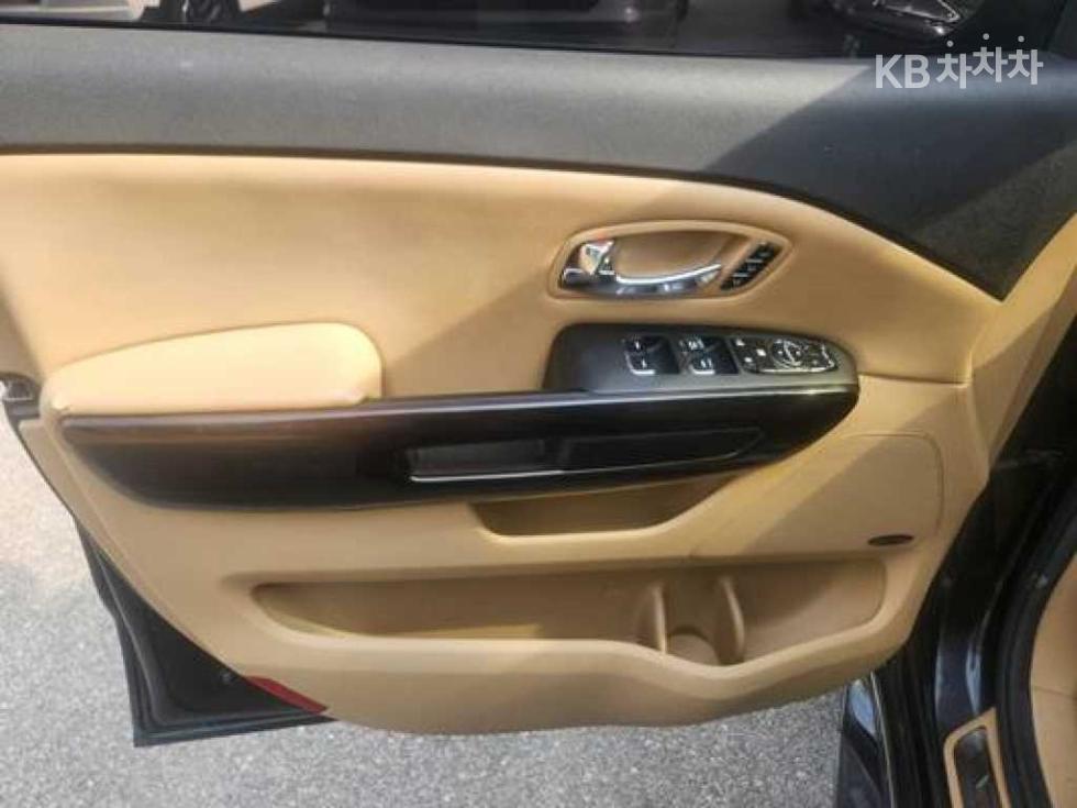 2016 - kia carnival
