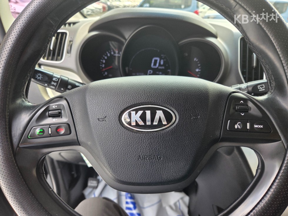 2013 - kia ray