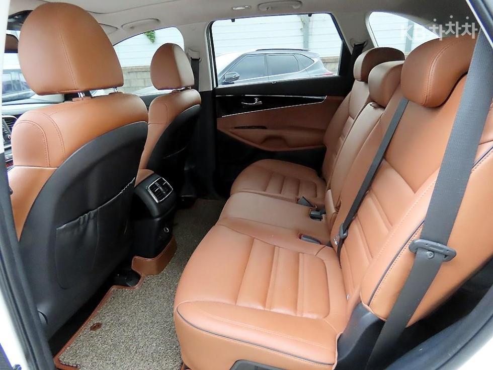 2018 - kia sorento