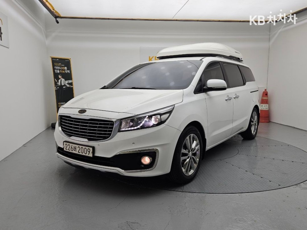 2016 - kia carnival
