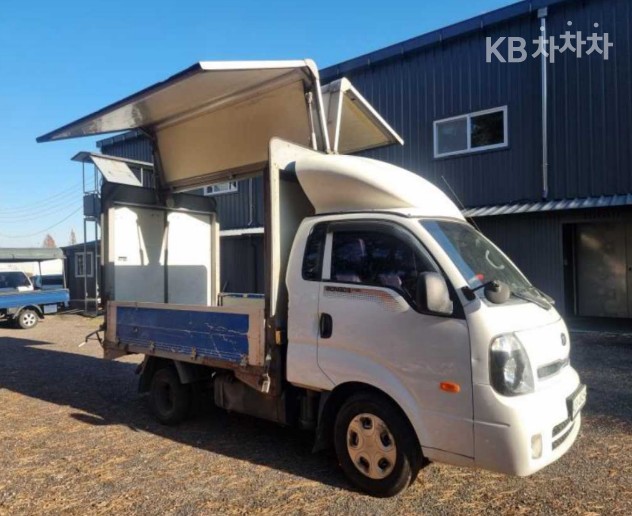 2014 - kia bongo iii