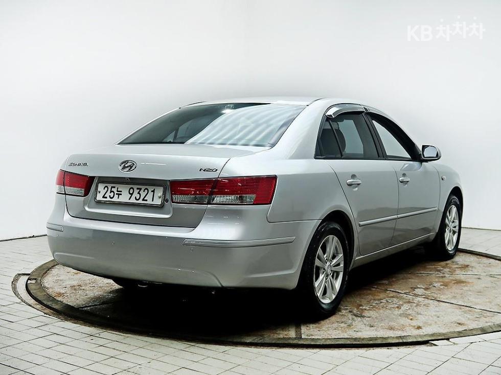 Hyundai Sonata — miniaturë 4