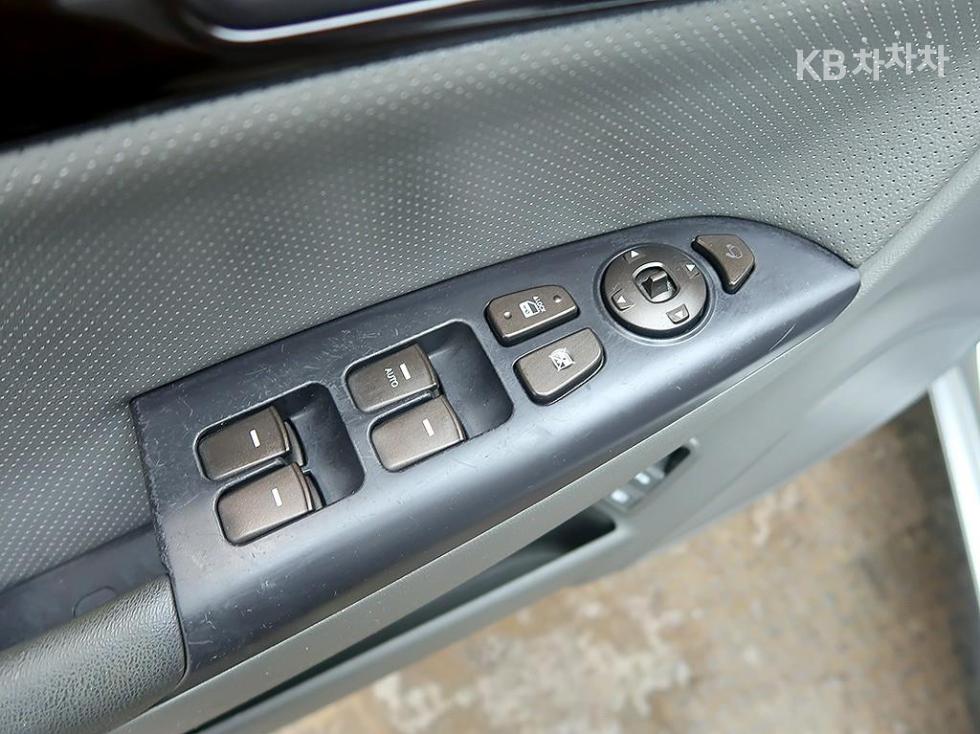Hyundai Sonata — miniaturë 13