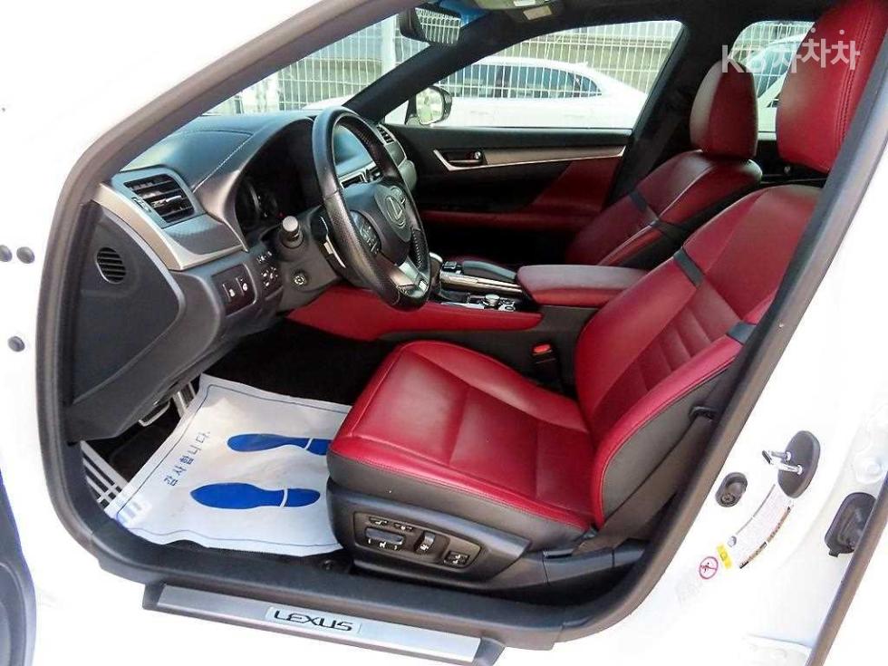 2017 - lexus gs